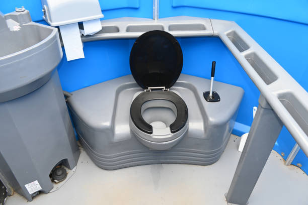 Portable Toilet Options We Offer in Roslyn, PA